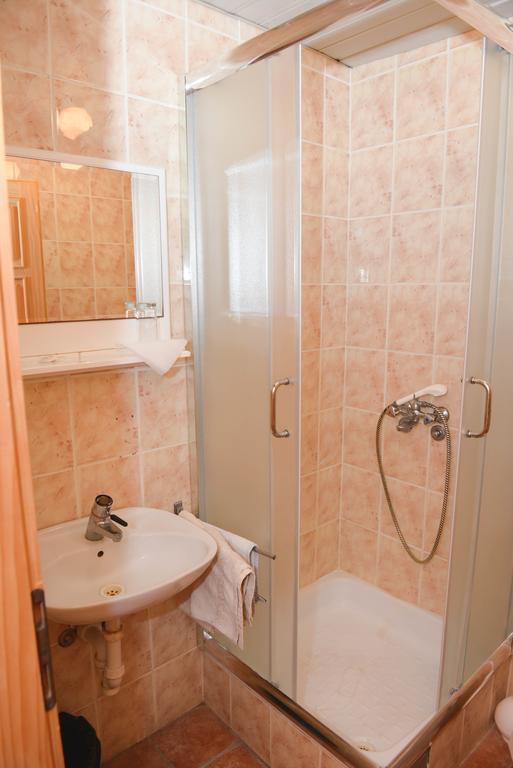 Hotel Beli Dvor Sombor Camera foto